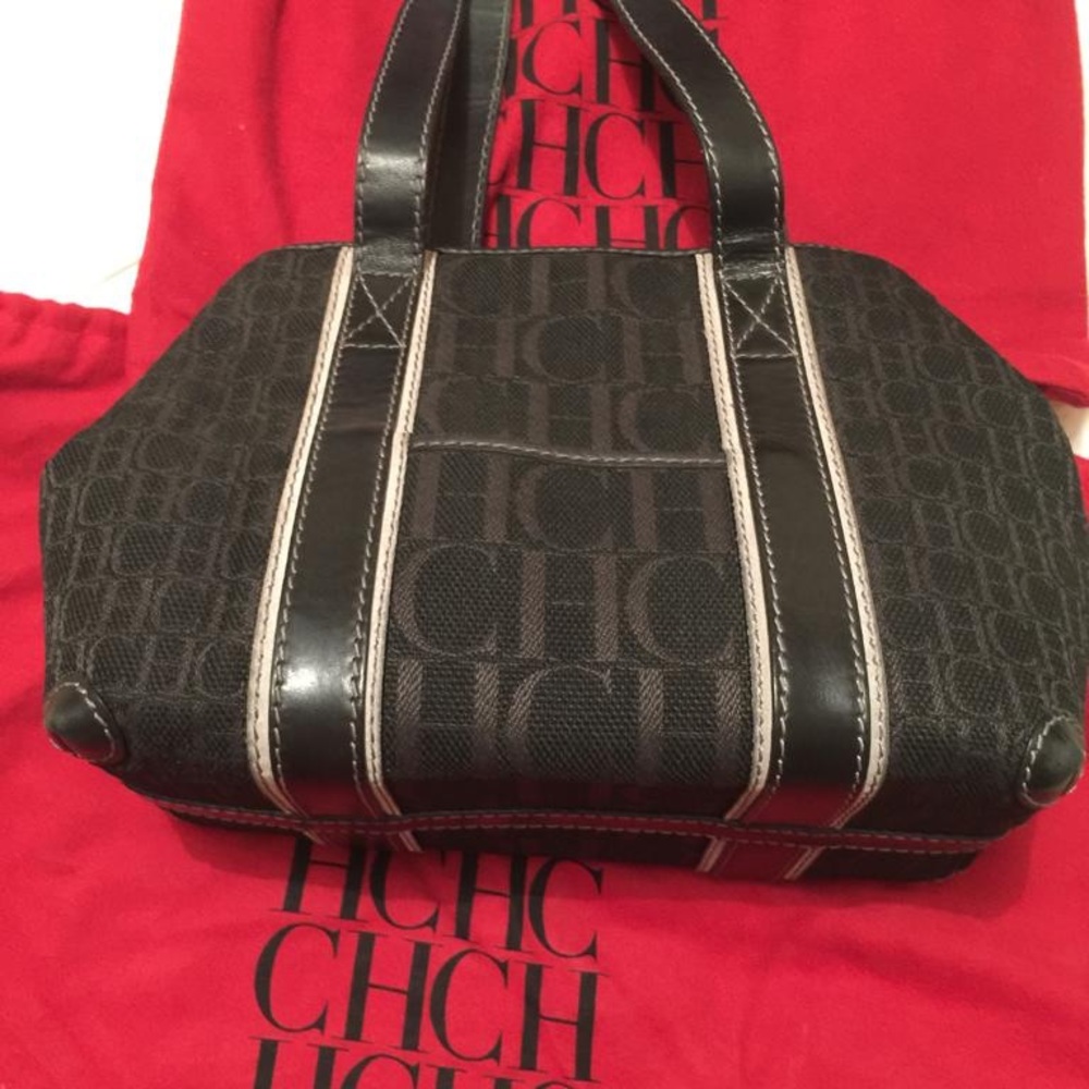 100% Authentic Carolina Herrera Bag!